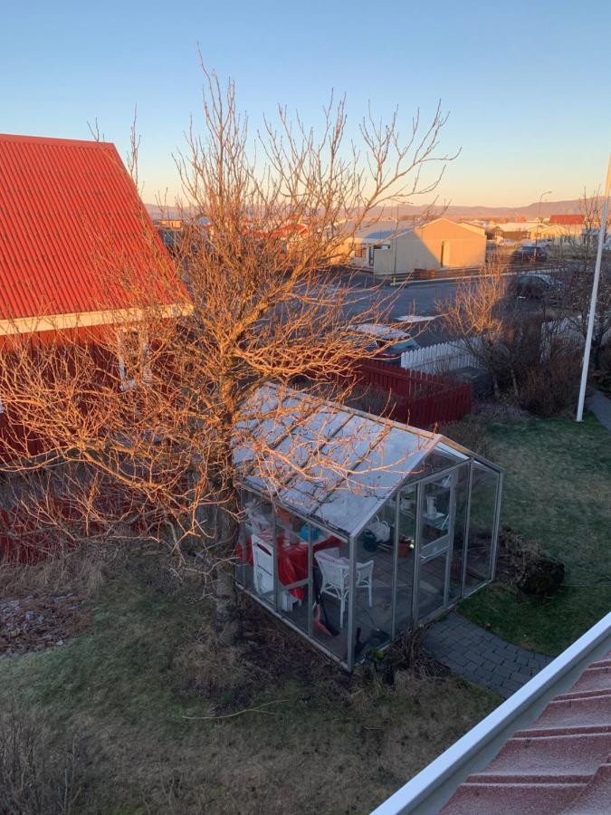 Guesthouse Heba Stokkseyri Exteriör bild
