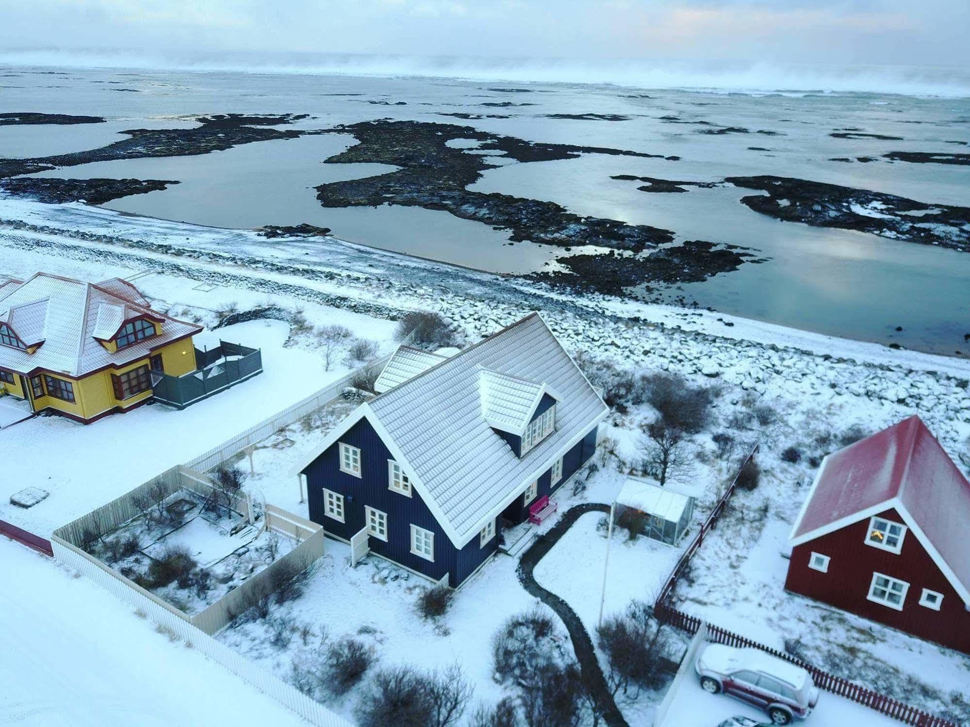 Guesthouse Heba Stokkseyri Exteriör bild